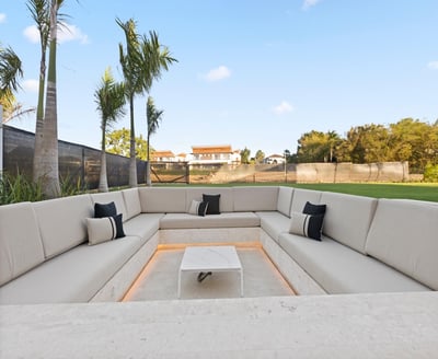 Luxury Villa Photo #4