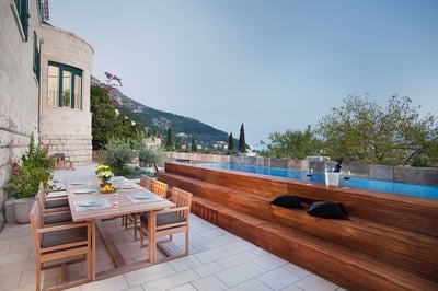 Luxury Villa Photo #5