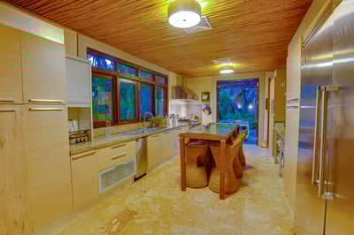 Luxury Villa Photo #22