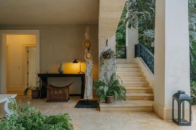 Luxury Villa Photo #20