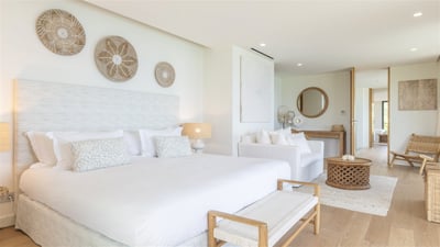 Luxury Villa Photo #51