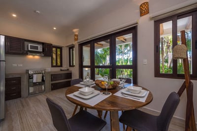 Luxury Villa Photo #8