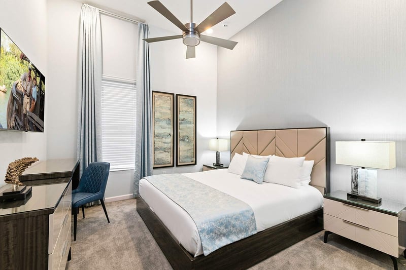 Royal Flush at Villatel Village Solterra