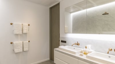 Luxury Villa Photo #52