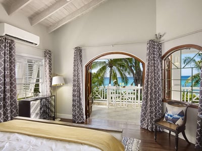 Luxury Villa Photo #11