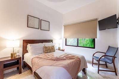 Luxury Villa Photo #44