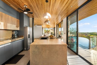 Luxury Villa Photo #16