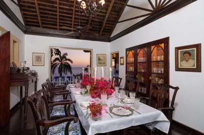 Luxury Villa Photo #17