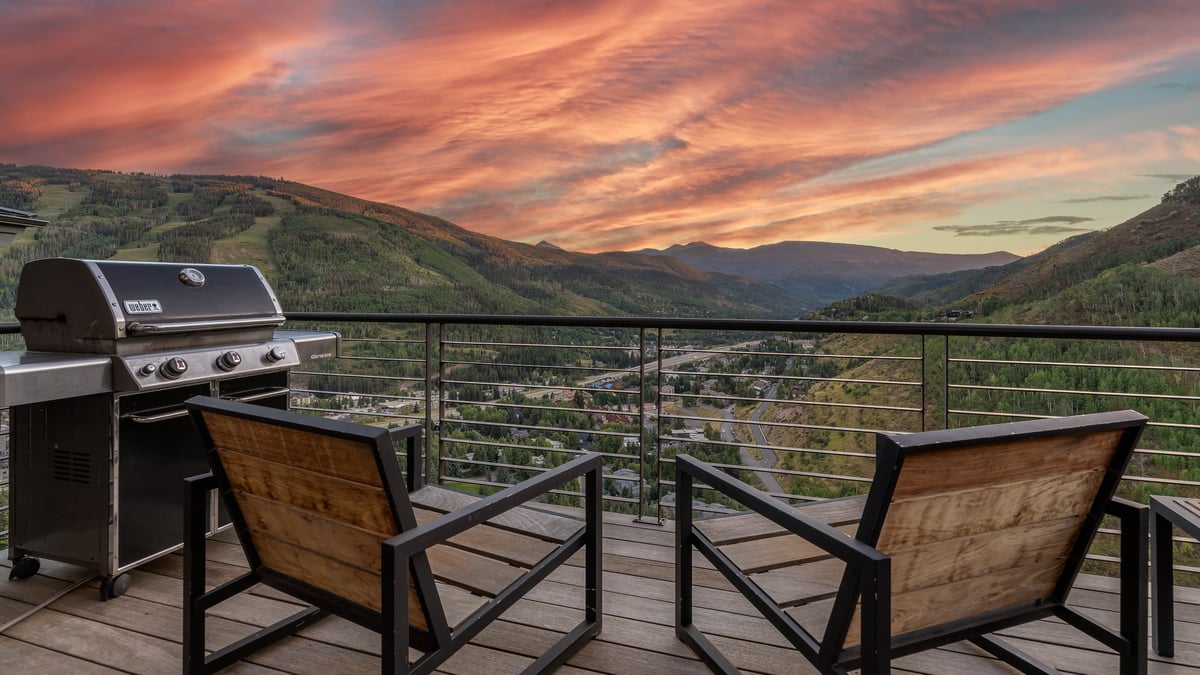 Main level deck with amazing Vail Valley views - Image 2