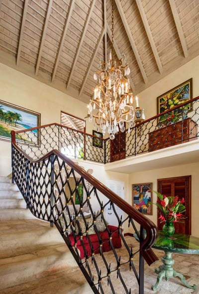 Luxury Villa Photo #20