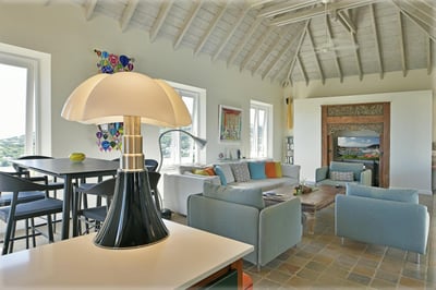Luxury Villa Photo #12