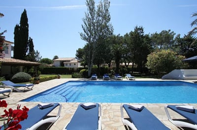 Luxury Villa Photo #4