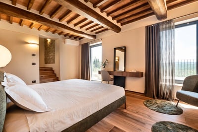 Luxury Villa Photo #20