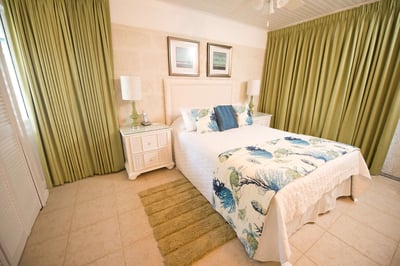 Luxury Villa Photo #15