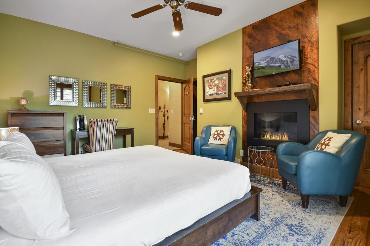 The Pearl of Park City