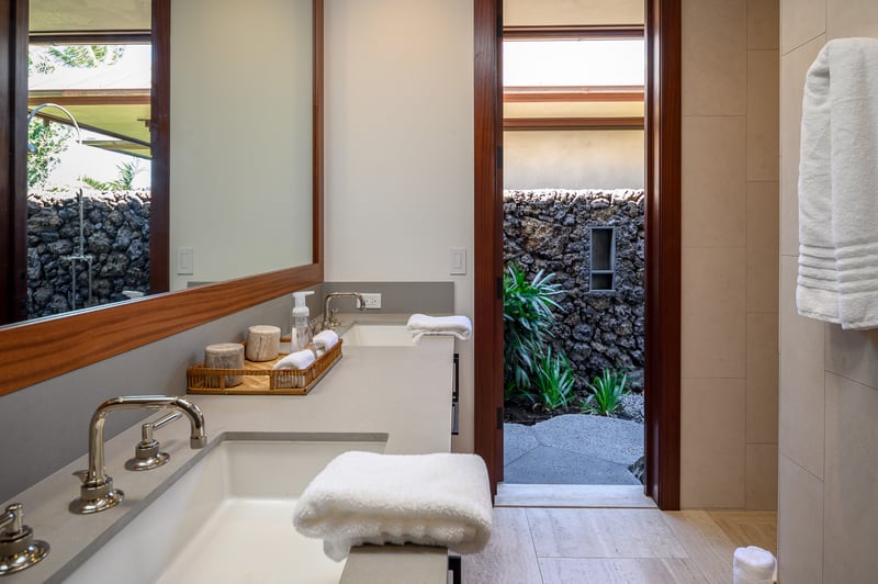 Pauoa Seabreeze Villa