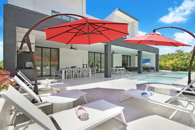 Luxury Villa Photo #7