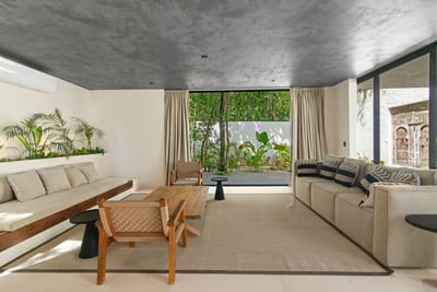 Luxury Villa Photo #19