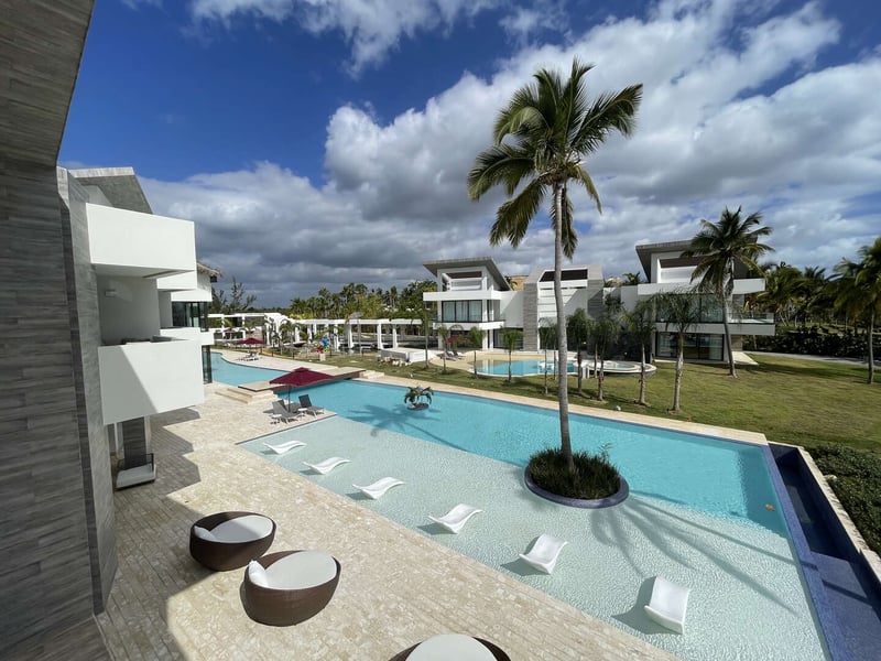 Juanillo 26/27 | Guacamaya