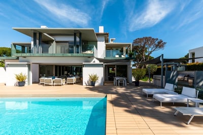 Luxury Villa Photo #3