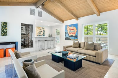Luxury Villa Photo #15