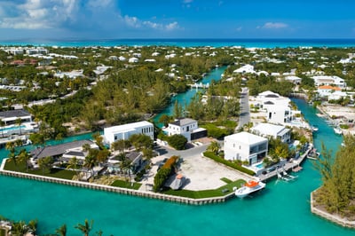 Luxury Villa Photo #26