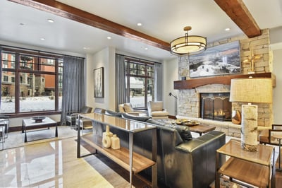 Luxury Villa Photo #43