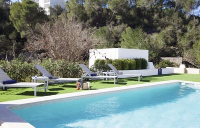 Luxury Villa Photo #4