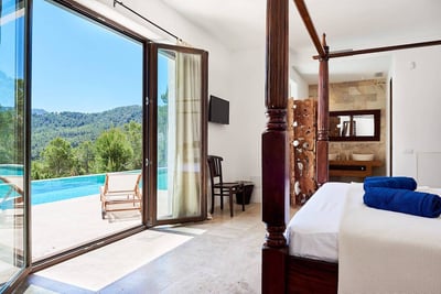 Luxury Villa Photo #20