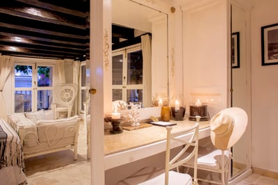 Luxury Villa Photo #46