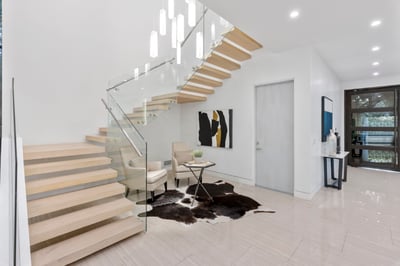 Luxury Villa Photo #17