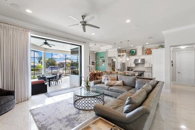 Luxury Villa Photo #10