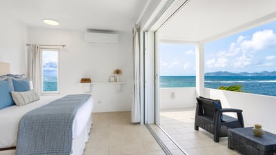 Luxury Villa Photo #19