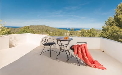 Luxury Villa Photo #23