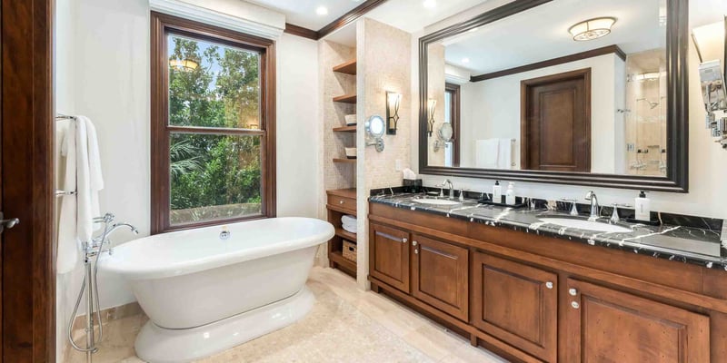 Ritz-Carlton Deckhouse #1