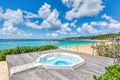 Luxury Villa Photo #6