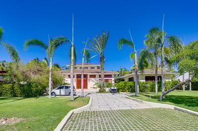 Luxury Villa Photo #45