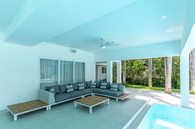 Luxury Villa Photo #10
