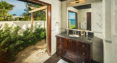 Luxury Villa Photo #20