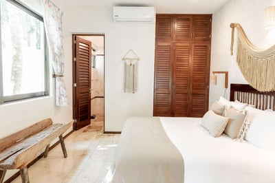 Luxury Villa Photo #46