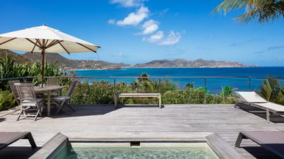 Luxury Villa Photo #3