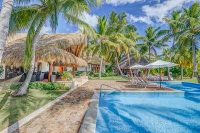 Luxury Villa Photo #9