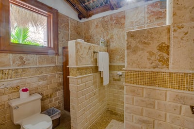 Luxury Villa Photo #33