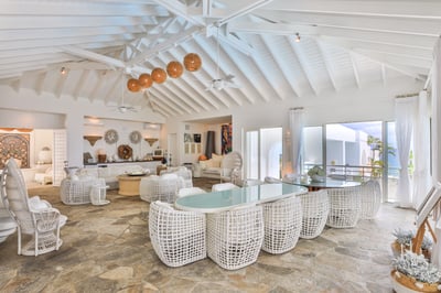 Luxury Villa Photo #20