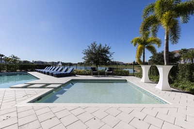 Luxury Villa Photo #9