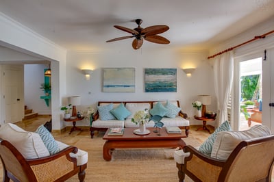 Luxury Villa Photo #32