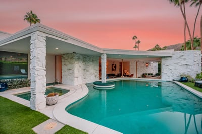 Luxury Villa Photo #3