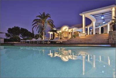 Luxury Villa Photo #7
