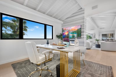 Luxury Villa Photo #19