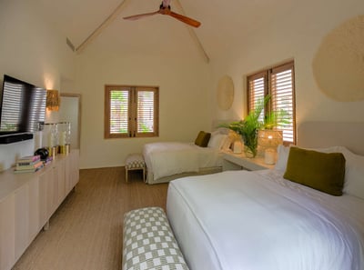Luxury Villa Photo #67